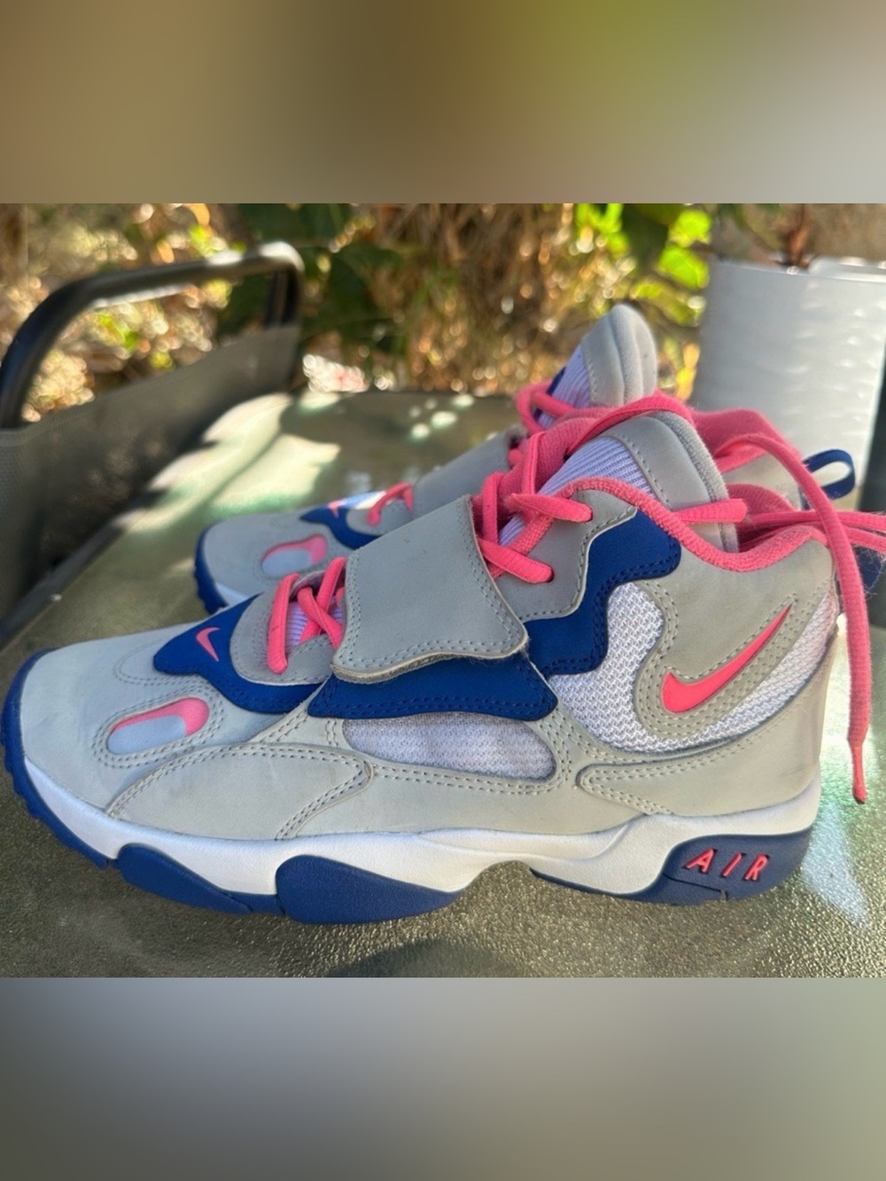 Nike Air Diamond Turf Football Turf Shoes Grey Hyper Pink Royal Blue 5.5Y - Picture 8 of 8